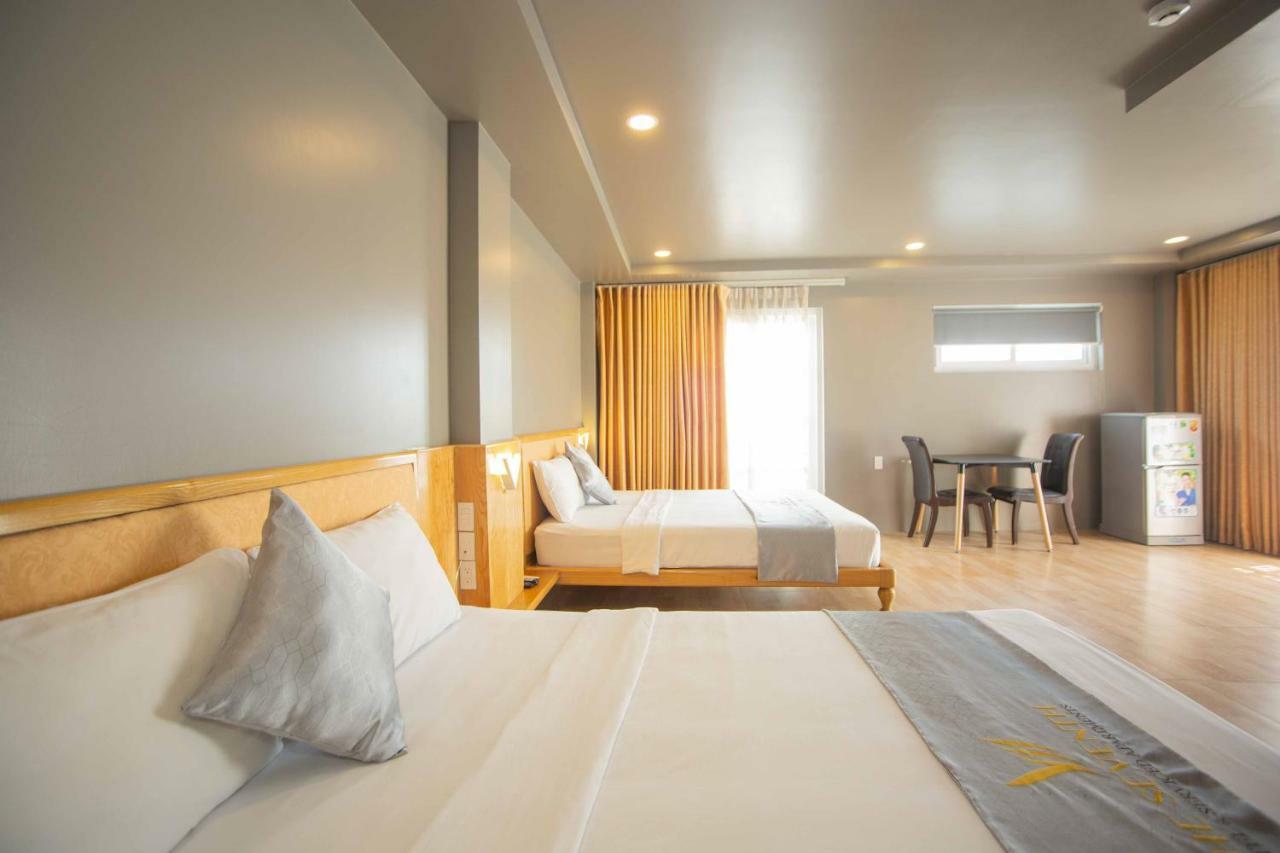 Reddoorz Plus Near Secc Ho Chi Minh City Bagian luar foto